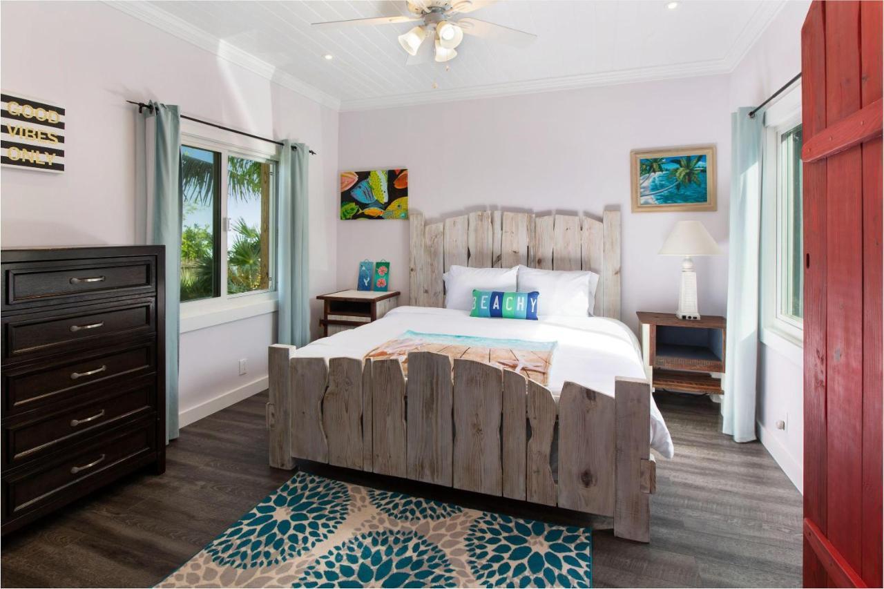 Blue Dream By Eleuthera Vacation Rentals Governor's Harbour Buitenkant foto