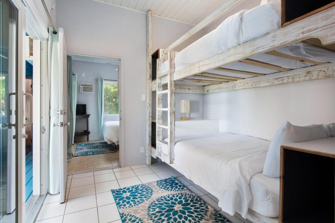 Blue Dream By Eleuthera Vacation Rentals Governor's Harbour Buitenkant foto